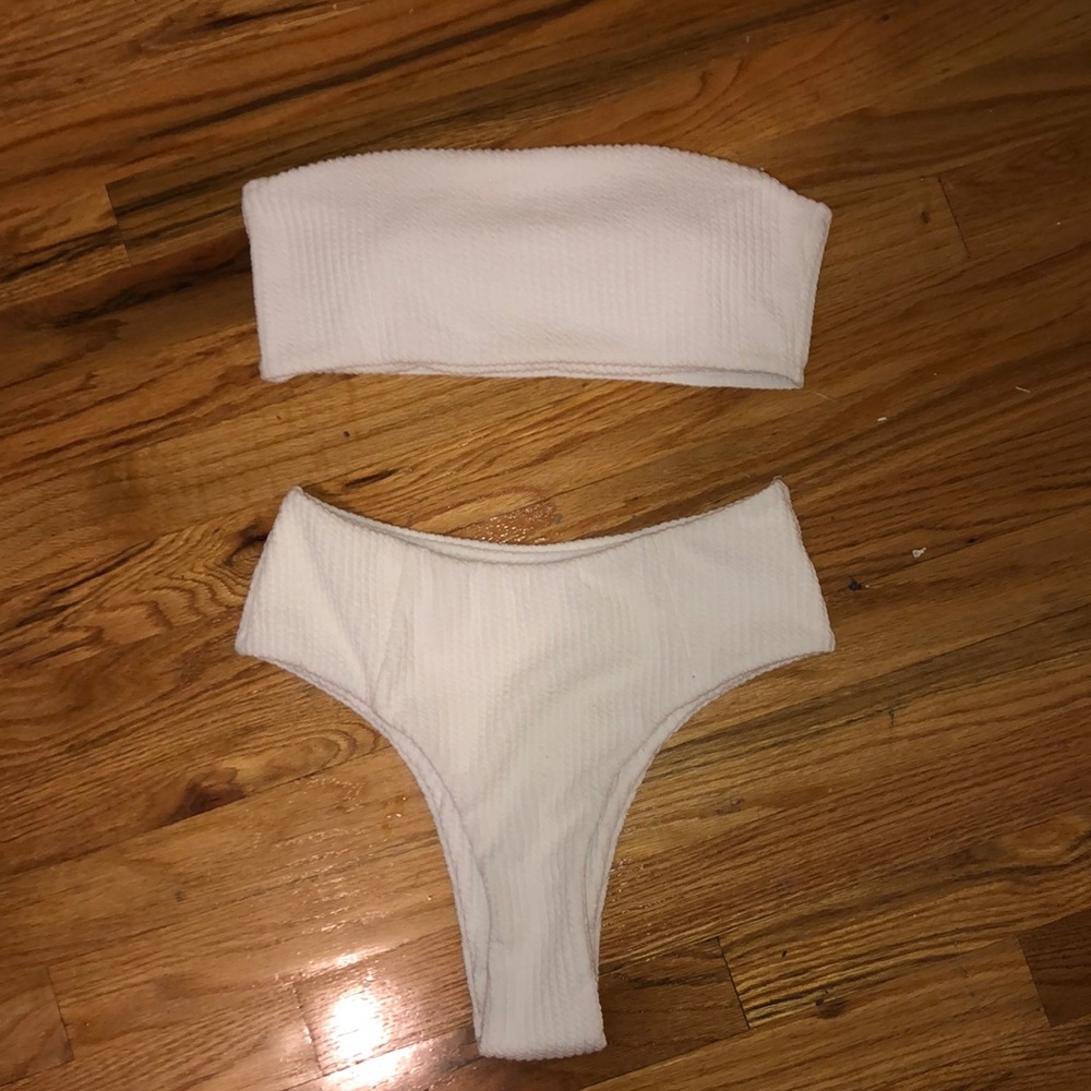 White ribbed bikini NEVER WORN